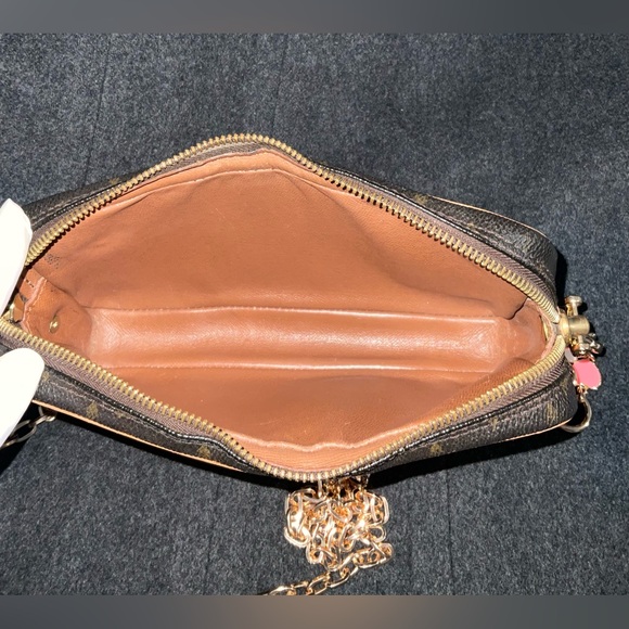 LOUIS VUITTON CLUTCH BAG 2WAYS ✅AUTHENTIC - Picture 3 of 12